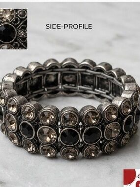 Host Pick!❤️ Rhinestone bracelet